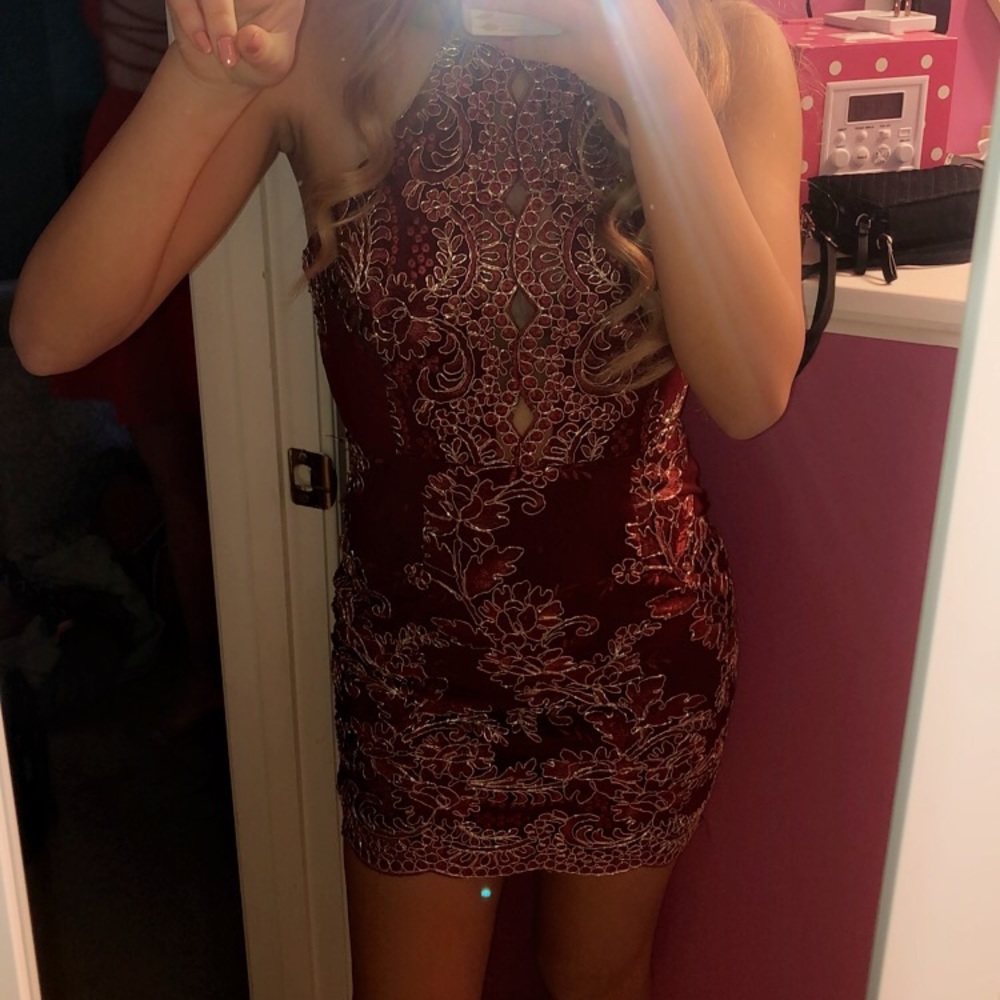 Xenia red/gold bodycon dress WORN ONCE